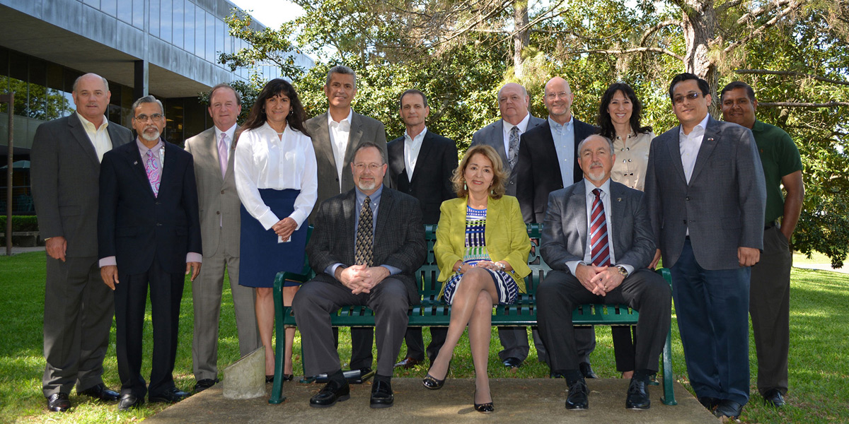 UHCL creates expert advisory board