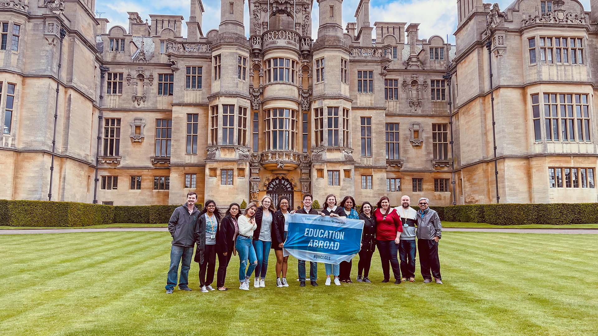 Global Healthcare course takes students to U.K.: 