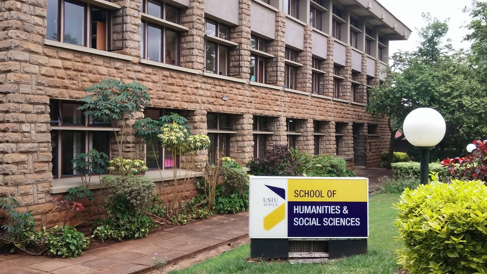 Blog: Profs teach at Kenyan university, evaluate study abroad possibilities